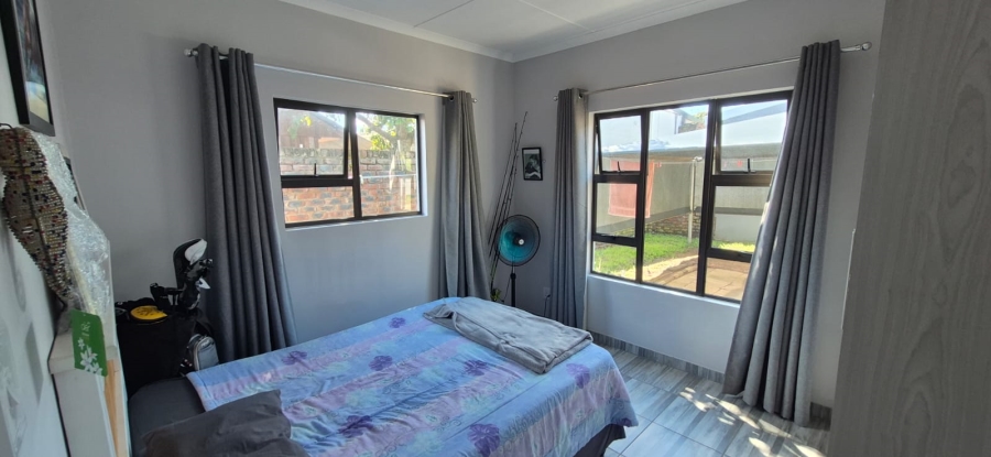 2 Bedroom Property for Sale in Cosy Corner Eastern Cape